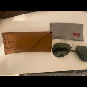 Aviator Ray-Bans